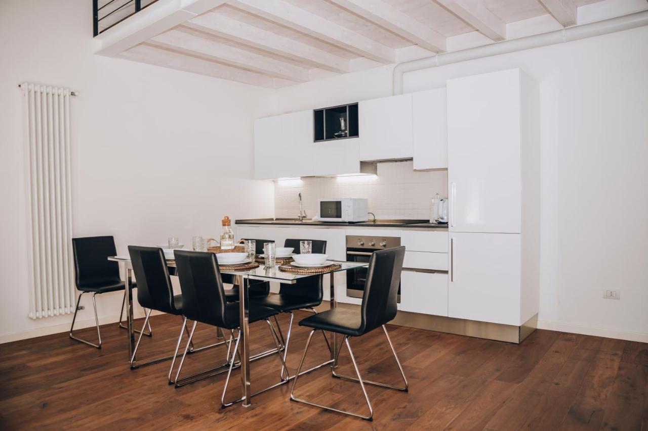 Guggenheim Luxury Suites By Bricola Apartments Венеция Экстерьер фото